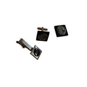 Vintage Swank Shell Square Cuff links And Come With A Non-Brand Leaves Tie Clip